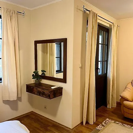 Hébergement de vacances геша форест 3