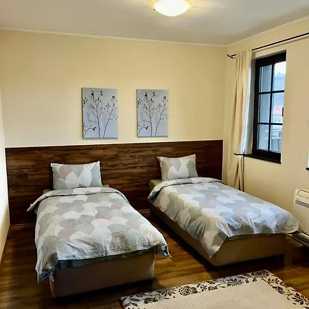 геша форест 3 Hébergement de vacances Gesha